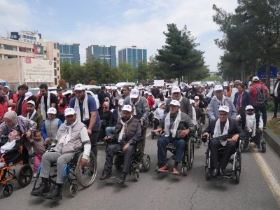 "Engelliler Onur Y&uuml;r&uuml;y&uuml;ş&uuml;" d&uuml;zenlendi