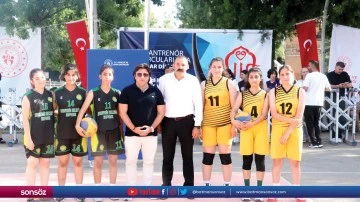 "Sokaklar Bizim 3x3 Basketbol Gen&ccedil;lik Kupası" finalleri başladı