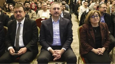 "T&uuml;rkiye'nin Sivil Anayasa Yolculuğu Projesi Yeni Anayasa Buluşmaları" programı