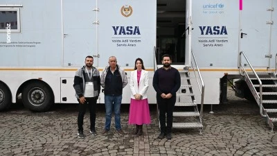 "Yasa tırı" depremden etkilenen illerde vatandaşlara hukuki hizmet veriyor