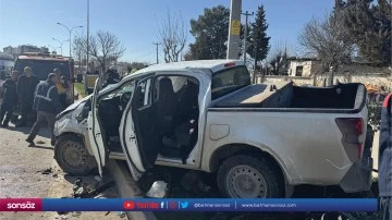 Ref&uuml;je &ccedil;ıkan pikaptaki 3 kişi yaralandı