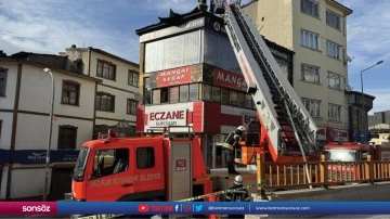 Restoranda &ccedil;ıkan yangın s&ouml;nd&uuml;r&uuml;ld&uuml;