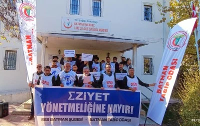 Sağlık &ccedil;alışanları iş bıraktı