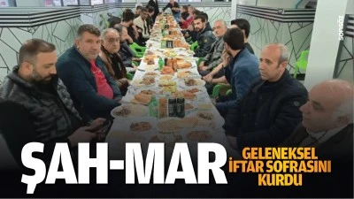 Şah-Mar, geleneksel iftar sofrasını kurdu