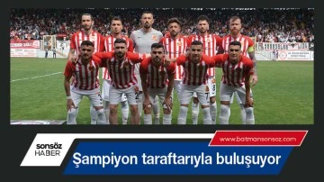 Şampiyon taraftarıyla buluşuyor