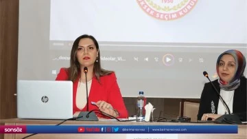 Sandık kurulu başkanlarına eğitim verildi