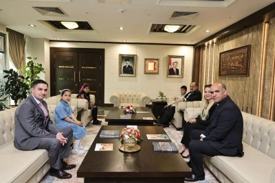 Şanlıurfa B&uuml;y&uuml;kşehir Belediye Başkanı G&uuml;lpınar, &ouml;ğrencileri ağırladı