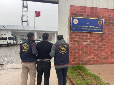 Şanlıurfa'da 10 yıldır aranan cinayet ş&uuml;phelisi yakalandı