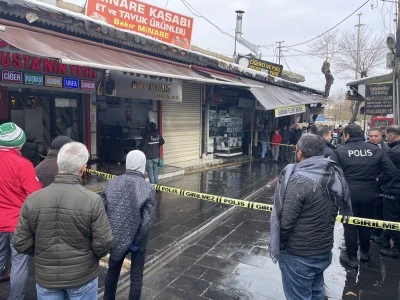 Şanlıurfa'da iş yerine d&uuml;zenlenen silahlı saldırıda 2 kişi yaralandı