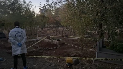 Şanlıurfa'da mezarlıkta bebek cesedi bulundu
