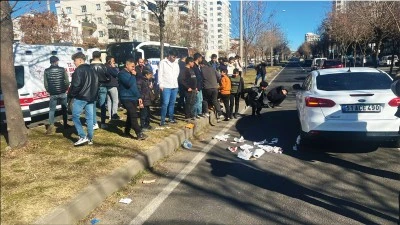 Şanlıurfa'da otomobilin &ccedil;arptığı &ccedil;ocuk yaralandı