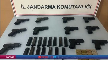 Şanlıurfa'da ruhsatsız 11 tabanca ele ge&ccedil;irildi