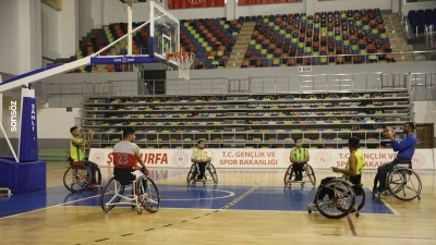 Şanlıurfalı engelli basketbolcular, ge&ccedil;en sezon ka&ccedil;an S&uuml;per Lig hedefine odaklandı