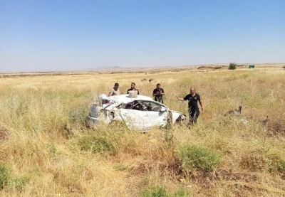 Şarampole devrilen otomobildeki 1'i bebek 5 kişi yaralandı