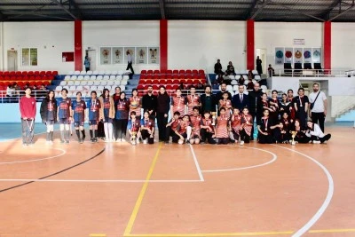 Sason&rsquo;da 24 takım yarıştı