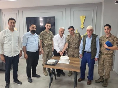 Şehit aileleri, jandarmayı ziyaret etti