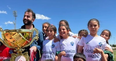 Sessizce şampiyon oldu