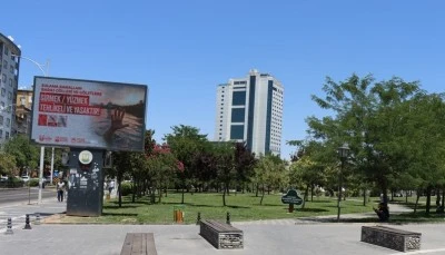 Sıcak hava etkisini s&uuml;rd&uuml;r&uuml;yor