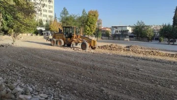 Siirt Belediyesi &uuml;cretsiz otopark hizmeti verecek