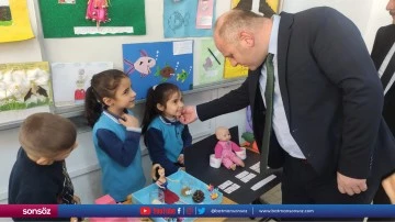 Siirt İl Milli Eğitim M&uuml;d&uuml;r&uuml; Sadoğlu, &ouml;ğrencilerin sergisini gezdi