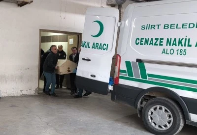 Siirt'te bir kadın evinde bı&ccedil;aklanarak &ouml;ld&uuml;r&uuml;ld&uuml;