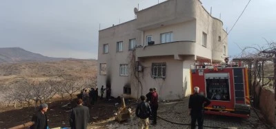 Siirt'te bodrum katında &ccedil;ıkan yangın s&ouml;nd&uuml;r&uuml;ld&uuml;
