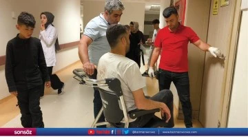 Siirt'te devrilen tırın s&uuml;r&uuml;c&uuml;s&uuml; &ouml;ld&uuml;, kardeşi yaralandı