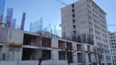 Siirt'te inşaattan d&uuml;şen iş&ccedil;i ağır yaralandı