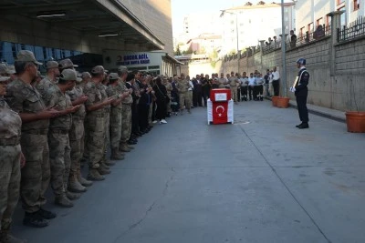 Siirt'te kalp rahatsızlığı nedeniyle hayatını kaybeden asker i&ccedil;in t&ouml;ren d&uuml;zenlendi