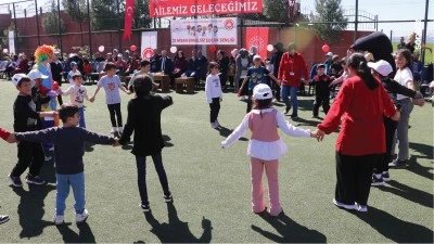 Siirt'te "23 Nisan Engelsiz &Ccedil;ocuk Şenliği" d&uuml;zenlendi