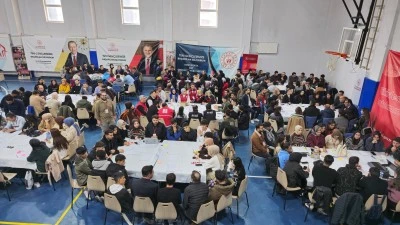 Siirt'te "Gen&ccedil;lik Politika Belgesi Vizyon &Ccedil;alıştayı" d&uuml;zenlendi