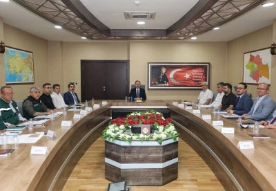 Siirt'te y&uuml;kselen "akıllı hastaneye" y&ouml;nelik koordinasyon toplantısı yapıldı