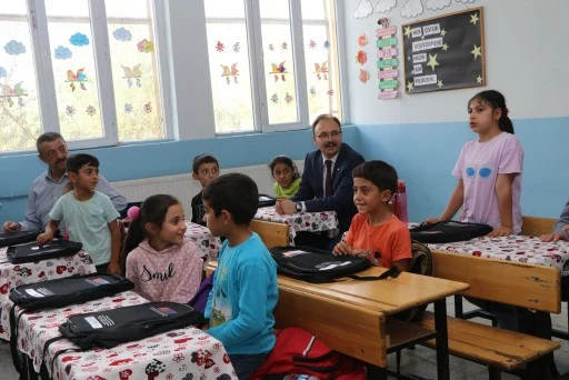 Siirt Valisi Kemal Kızılkaya, Şirvan il&ccedil;esinde incelemelerde bulundu