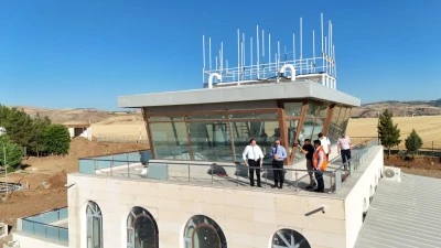 Siirt Valisi Kızılkaya havalimanında incelemede bulundu