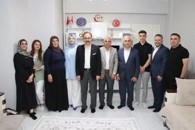 Siirt Valisi Kızılkaya, şehit ailesini ziyaret etti