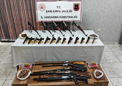 Silah ka&ccedil;ak&ccedil;ılığı operasyonunda 16 ş&uuml;pheli yakalandı