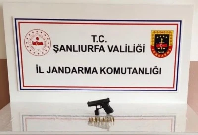 Silah ka&ccedil;ak&ccedil;ılığı operasyonunda 3 ş&uuml;pheli yakalandı