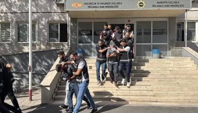 Silah ve m&uuml;himmat ka&ccedil;ak&ccedil;ılığı operasyonunda 19 zanlı tutuklandı