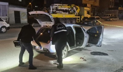 Silahlı kavgada 1 kişi &ouml;ld&uuml;, 1 kişi ağır yaralandı