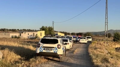 Silahlı kavgada 3 kişi yaralandı
