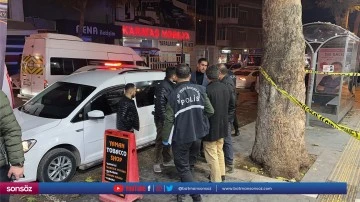 Silahlı saldırı g&uuml;venlik kamerasında