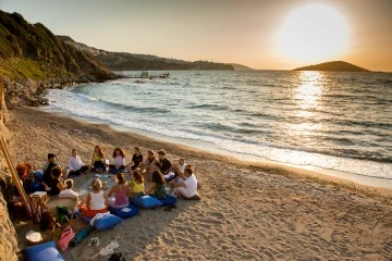 SIRENE LUXURY HOTEL BODRUM 'DA 21 HAZİRAN YAZ G&Uuml;ND&Ouml;N&Uuml;M&Uuml; MEDİTASYONU 