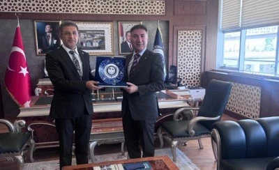 Şırnak Rekt&ouml;r&uuml;ne ziyaret