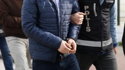 Şırnak'ta ka&ccedil;ak&ccedil;ılık operasyonlarında 3 zanlı tutuklandı