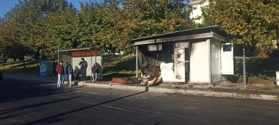Şof&ouml;rlerin bekleme noktası ateşe verildi!
