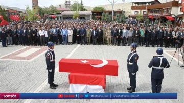 Son yolculuğuna uğurlandı