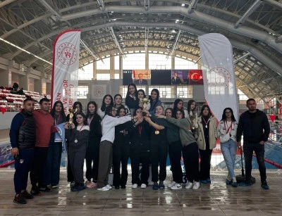 Su perileri şampiyonluk i&ccedil;in yarıştı