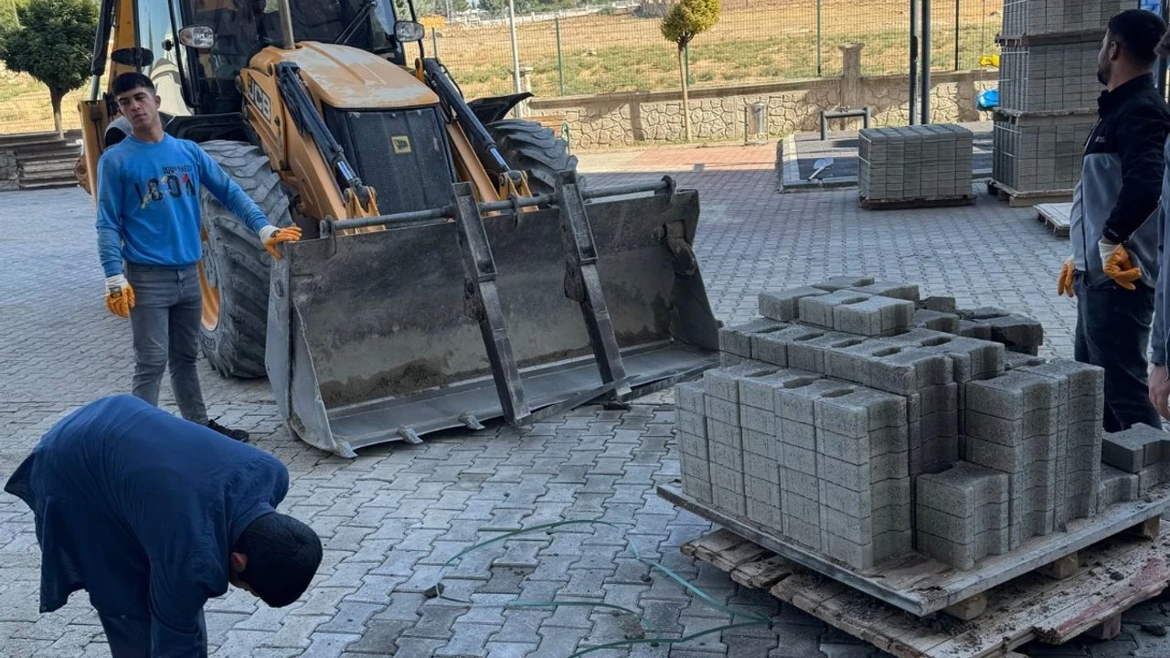 S&uuml;veybe Ana Kız Yurdunun bah&ccedil;esi d&uuml;zenleniyor