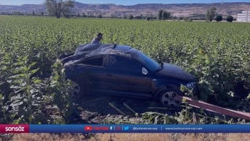Takla atan otomobilin s&uuml;r&uuml;c&uuml;s&uuml; yaralandı