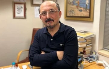 Tarihi d&ouml;nemi aydınlatan kitap